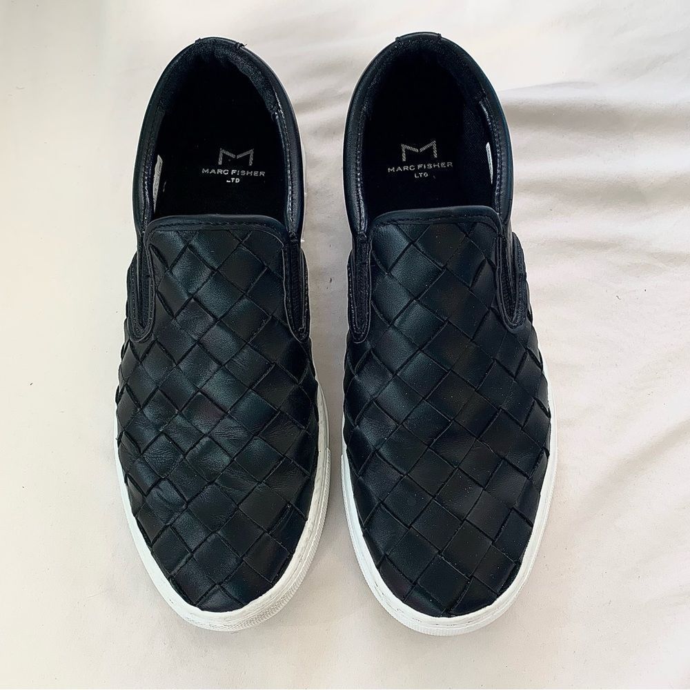 Marc Fisher Woven Black Slip On Sneaker Mlcalla 7.5